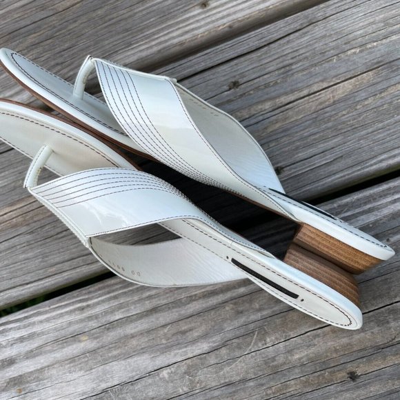 Louis Vuitton Women Sandal Shoes White Leather Thong Flat Made in Italy Size 40 - Picture 8 of 13